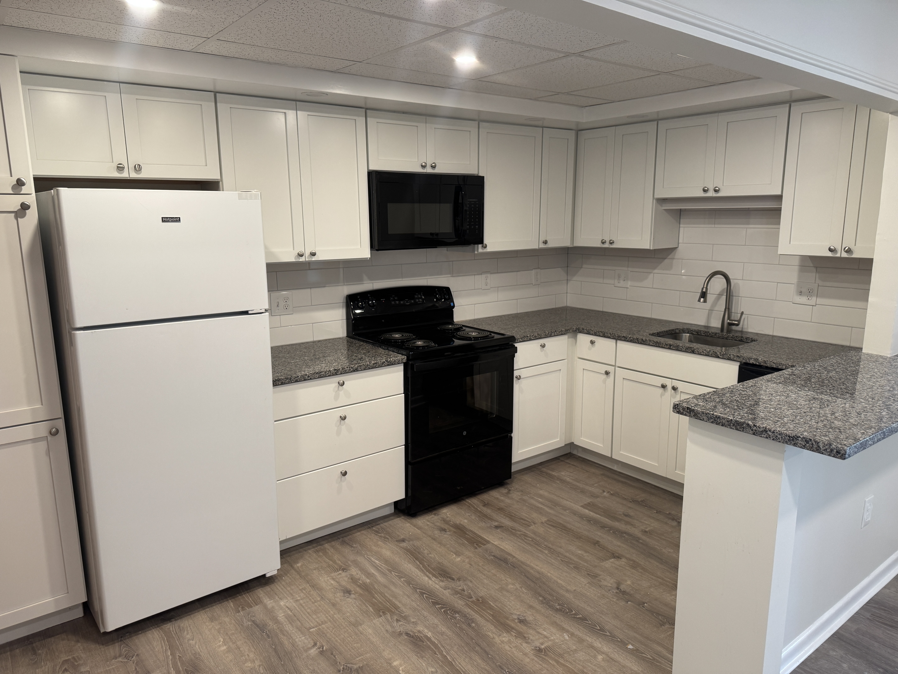 106 Broad Street - 54